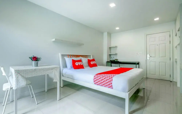 OYO 1061 Peaberry Place Apartment