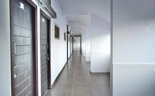Hotel Golden Nest