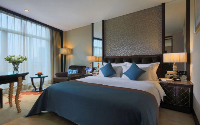 Dongguan Silverworld Garden Hotel
