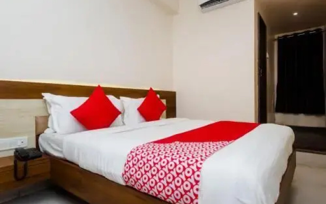 Garima Palace by OYO Rooms