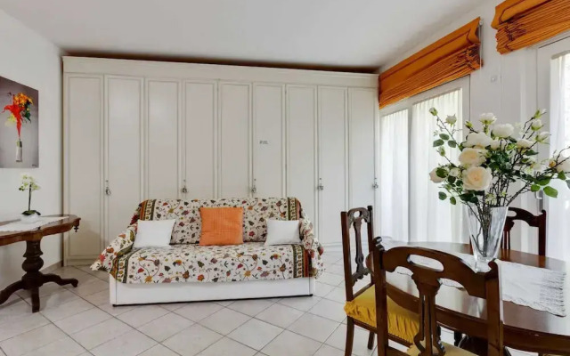 Apartment in Torri del Benaco Near Lake Garda