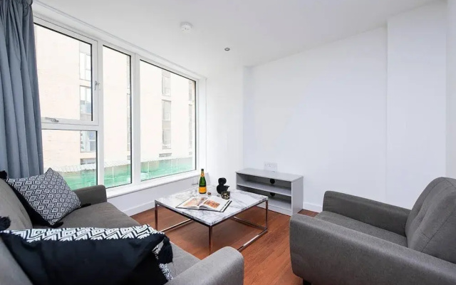 Stunning 2 Bedroom City Break Apartment