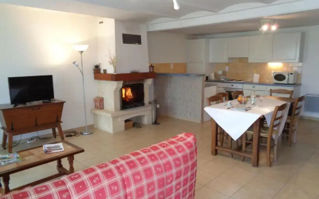 Gîte Saint-Alban-les-Eaux, 3 pièces, 4 personnes - FR-1-496-75