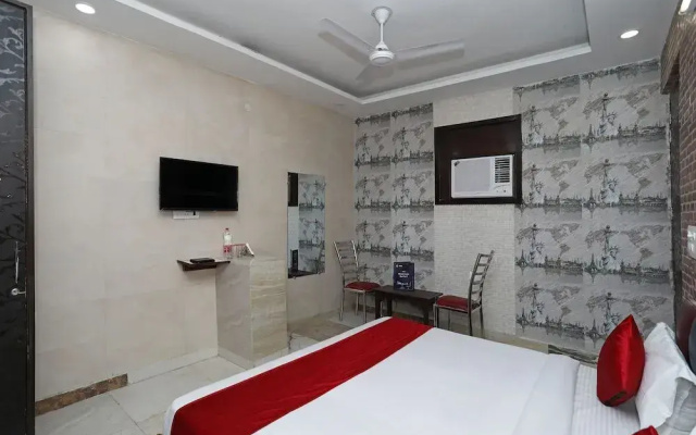 OYO 10559 Pitampura