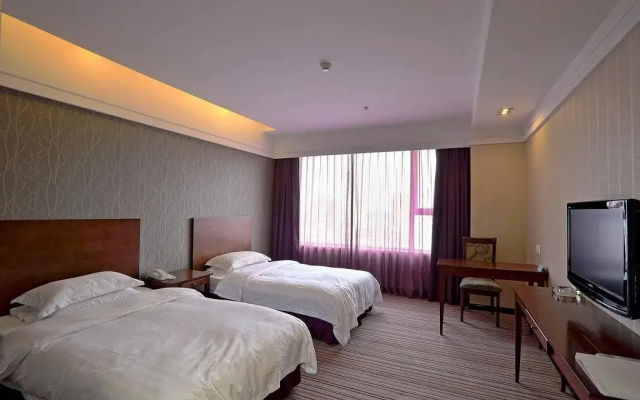 Dandong Life's Business Hotel