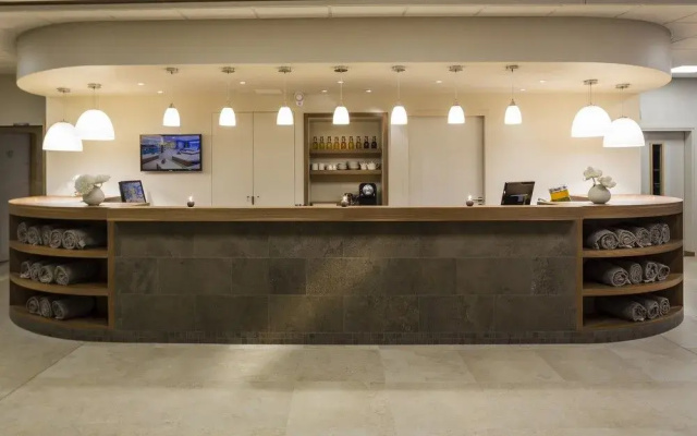 Riviera – Hotel, Restaurant & Spa (formerly Golden Tulip Aix les Bains)