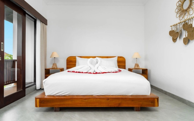 Kubu Kecubung Villa