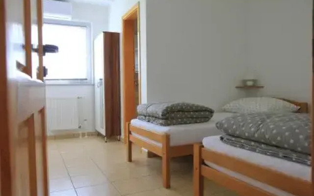 Hostel Tina