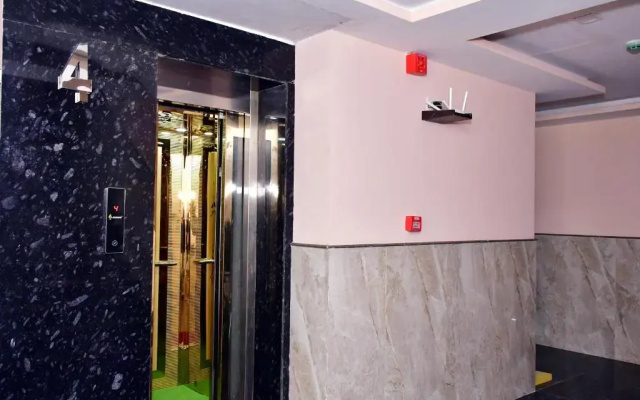 Hotel Royal inn igi