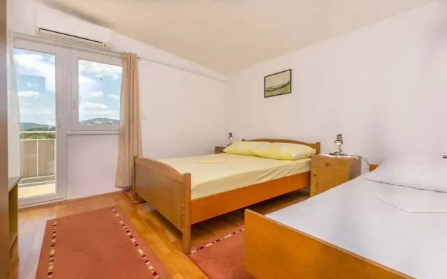 Apartment Ana