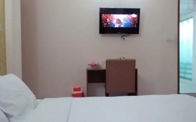 Hotel Shining Touch Ltd.