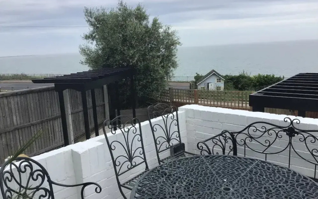 Sea Vista Overlooks Beach With Stunning sea Views