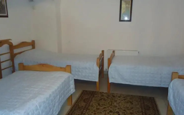 Hostel on Tabukashvili 41