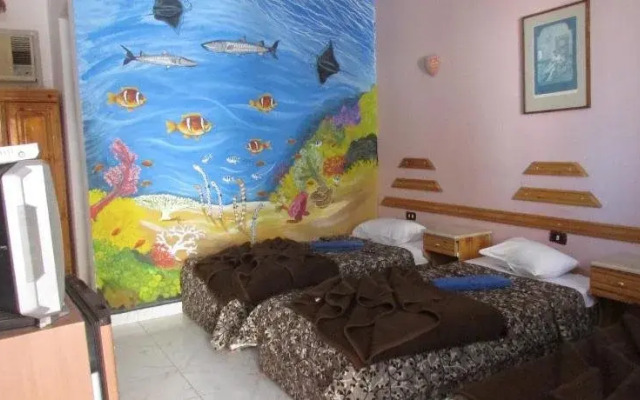 Seaview Hotel