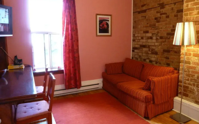Gite University Bed and Breakfast