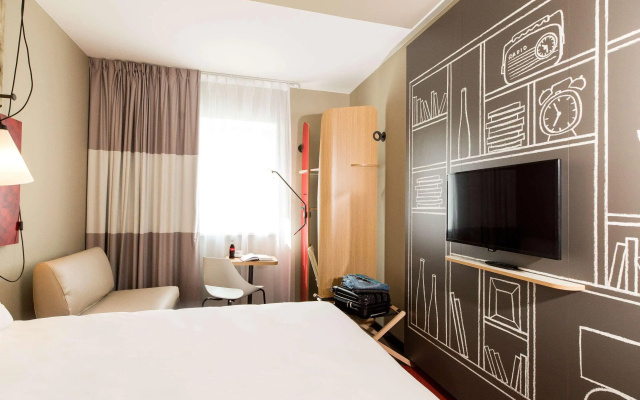 Отель ibis Vilnius Centre 