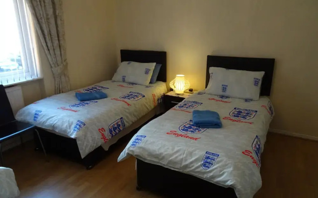 Home With a View Close to Liverpool Stadium