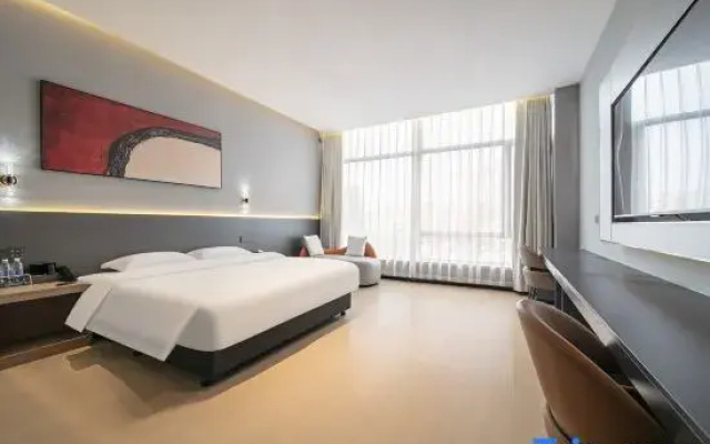 Harbin Maple Season Hotel