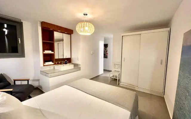 Sunshine Place Mykonos Villa with Private Pool