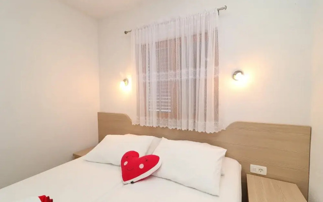 Seaside Apartments Hrkac