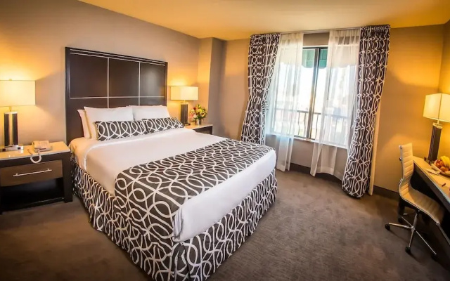 Olyver Hotel