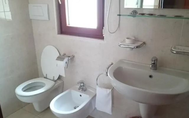 Hotel Holiday House