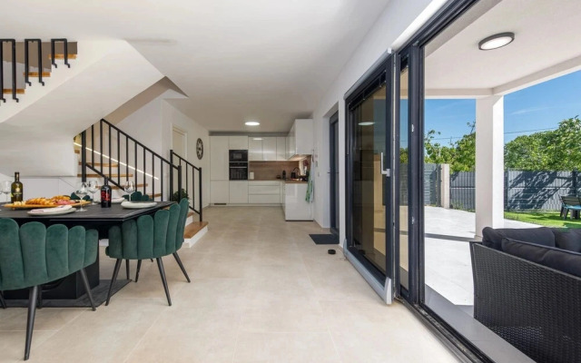 Villa Flora Zadar Villas