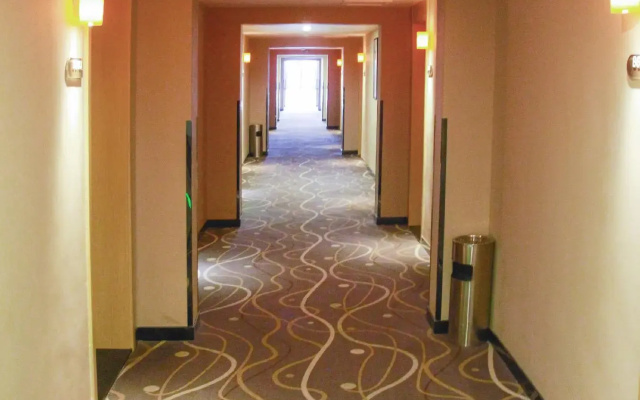 7Days Premium Beijing Luhua Road