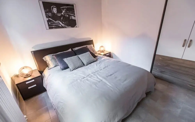 Cà Rezzonico Apartment R&R