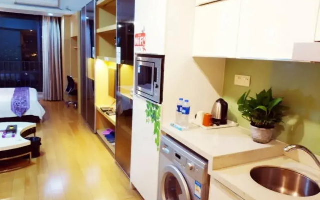LEO International Exhibition Hotel Apartment Guangzhou