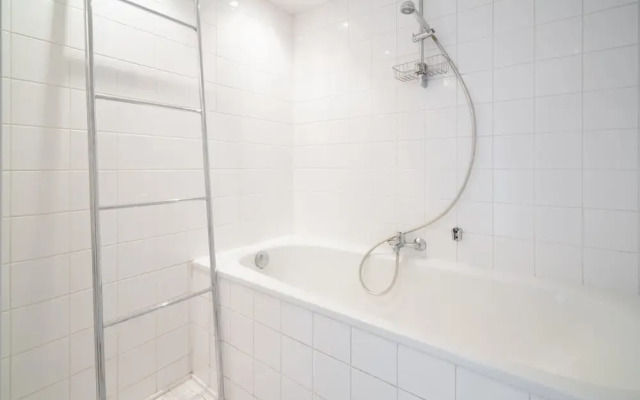 1-bedroom Apartment in National Residence