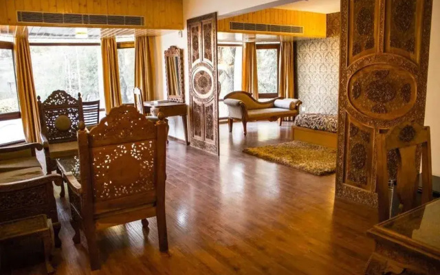 Hotel Grand Mahal