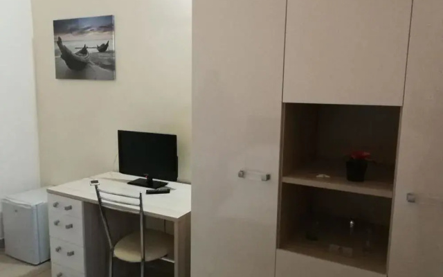 Dante Rooms
