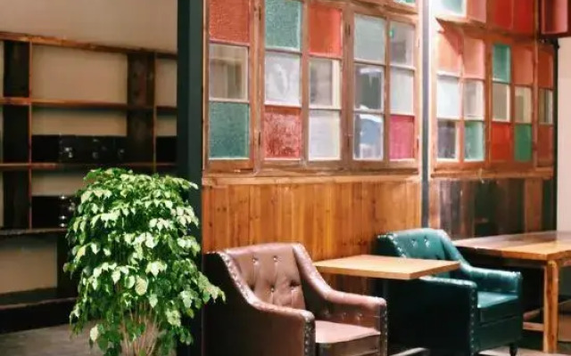 Heart hotel