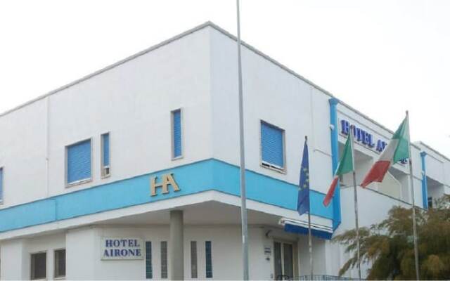 Hotel Airone Альберобелло вид на фасад