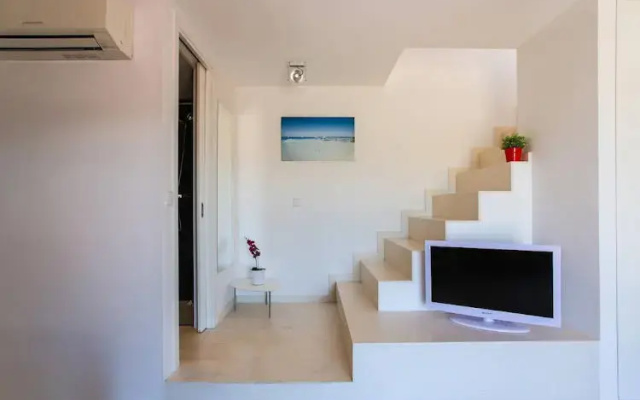 Penya Luxury Studio