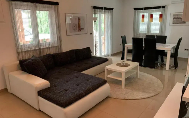 Apartment Leonardo