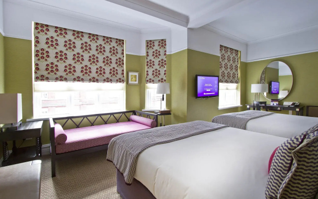St. Ermins Hotel, Autograph Collection