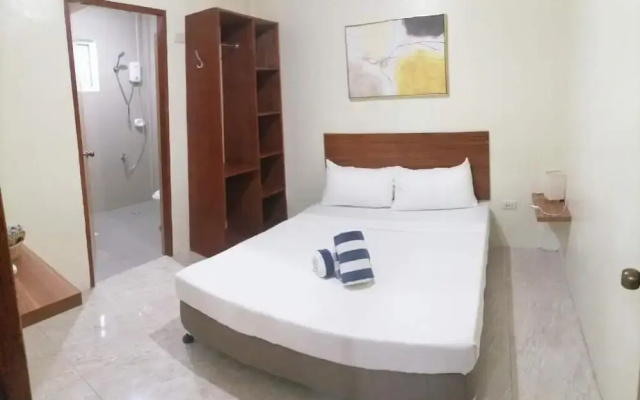 Acapulco Resort & Suites