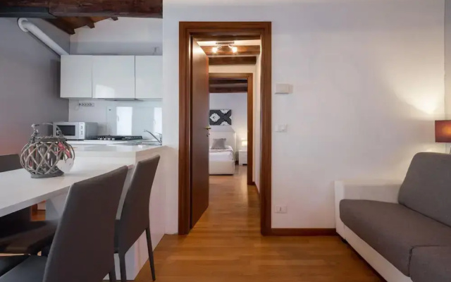 Herion Palace Apt 5 by Wonderful Italy