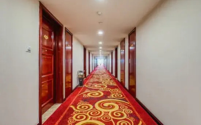 Jinhu Hotel