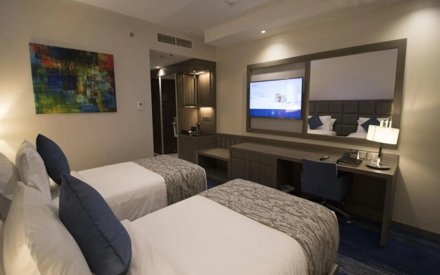 Paradise Elite Hotel