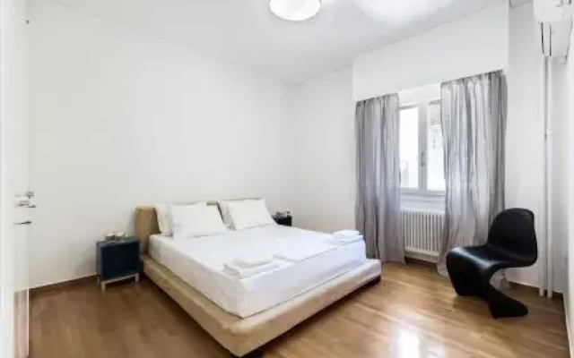 Likavittos Apartments