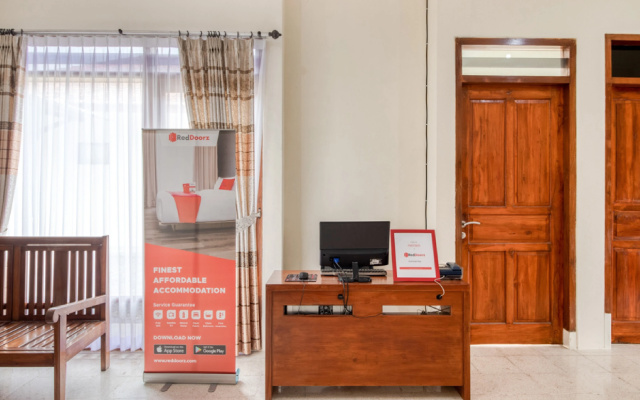 RedDoorz near Universitas Gajah Mada