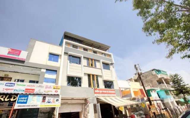 Rudraksh Palace by OYO Rooms