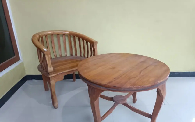 Hotel O Penginapan Annisya Near SMA Negeri 2 Mataram