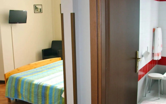 Hotel 900