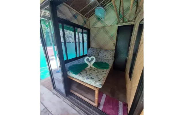 Paolyn Houseboats Coron Island