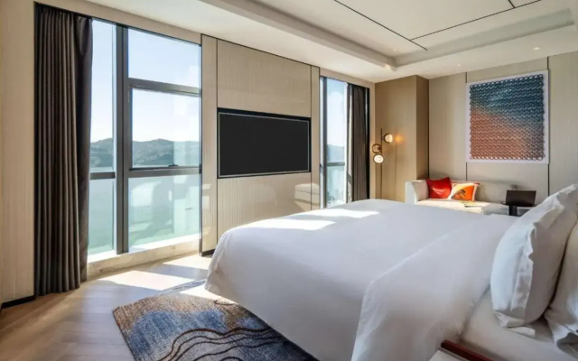 Grand Mercure Yichang Waitan