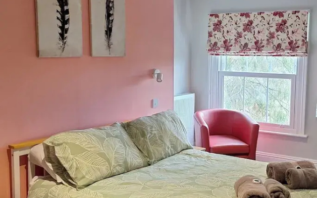Room-comfortable Double Room With Bath